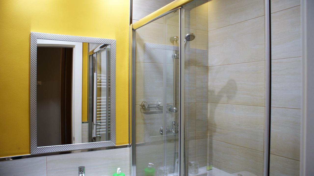 Hotel Rosal โอเบียโด ภายนอก รูปภาพ